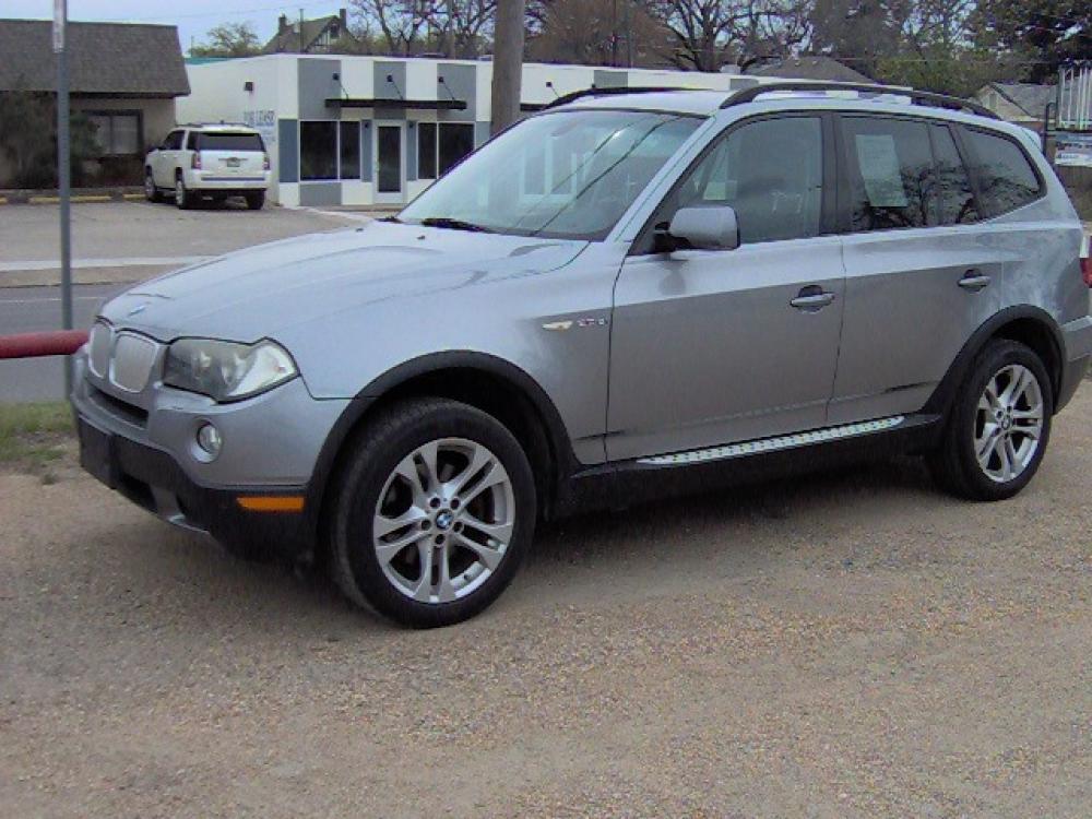 2008 Silver /Black Leather BMW X3 3.0si (WBXPC93498W) with an 3.0L L6 DOHC 24V engine, automatic transmission, located at 2425 Franklin Ave., Waco, TX, 76701, (254) 753-6661, 31.540359, -97.148682 - Photo #0