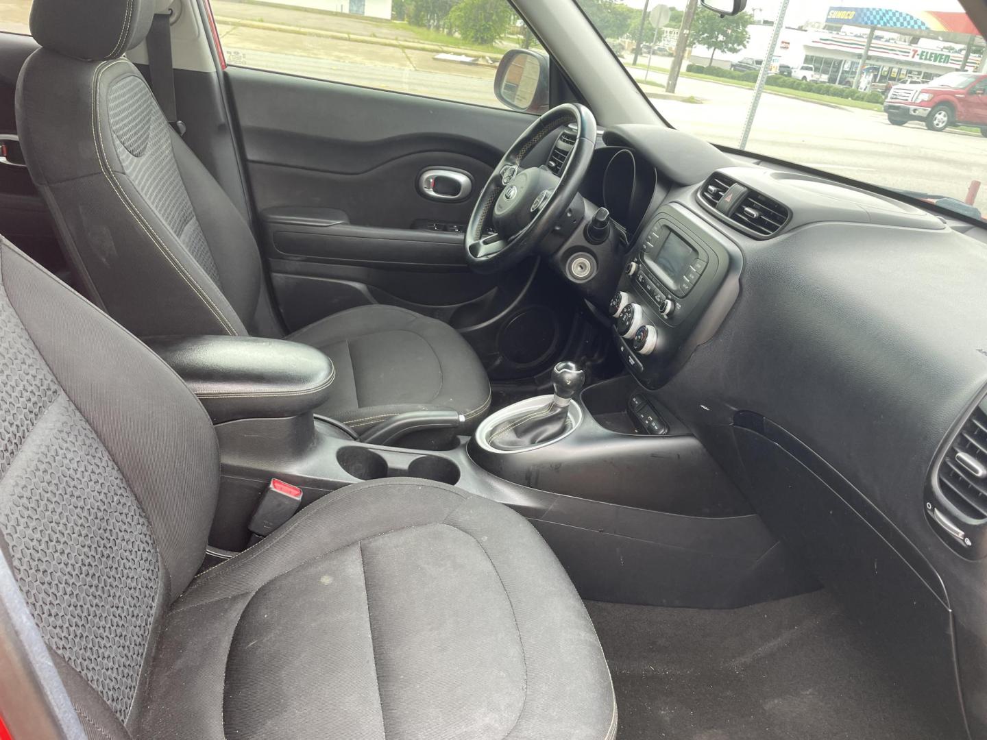 2016 Red /Black Kia Soul + (KNDJP3A54G7) with an 2.0L L4 DOHC 16V engine, 6A transmission, located at 2425 Franklin Ave., Waco, TX, 76701, (254) 753-6661, 31.540359, -97.148682 - Clean 2.0L 4cylinder gas saver 2016 Soul. Cute and Sporty Looking. Automatic, Cold Air, After Market Roof Rack, Priced below Book Value. Price includes includes TTL and Transfer. - Photo#12