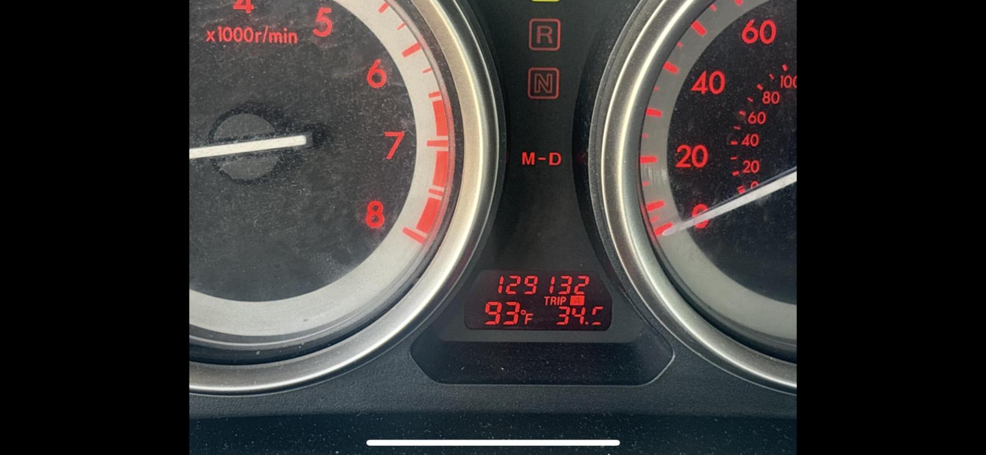 2010 Metallic Grape /black leather Mazda MAZDA6 s Grand Touring (1YVHZ8CB8A5) with an 3.7L V6 24V DOHC engine, 6-Speed Automatic transmission, located at 2425 Franklin Ave., Waco, TX, 76701, (254) 753-6661, 31.540359, -97.148682 - Photo#3