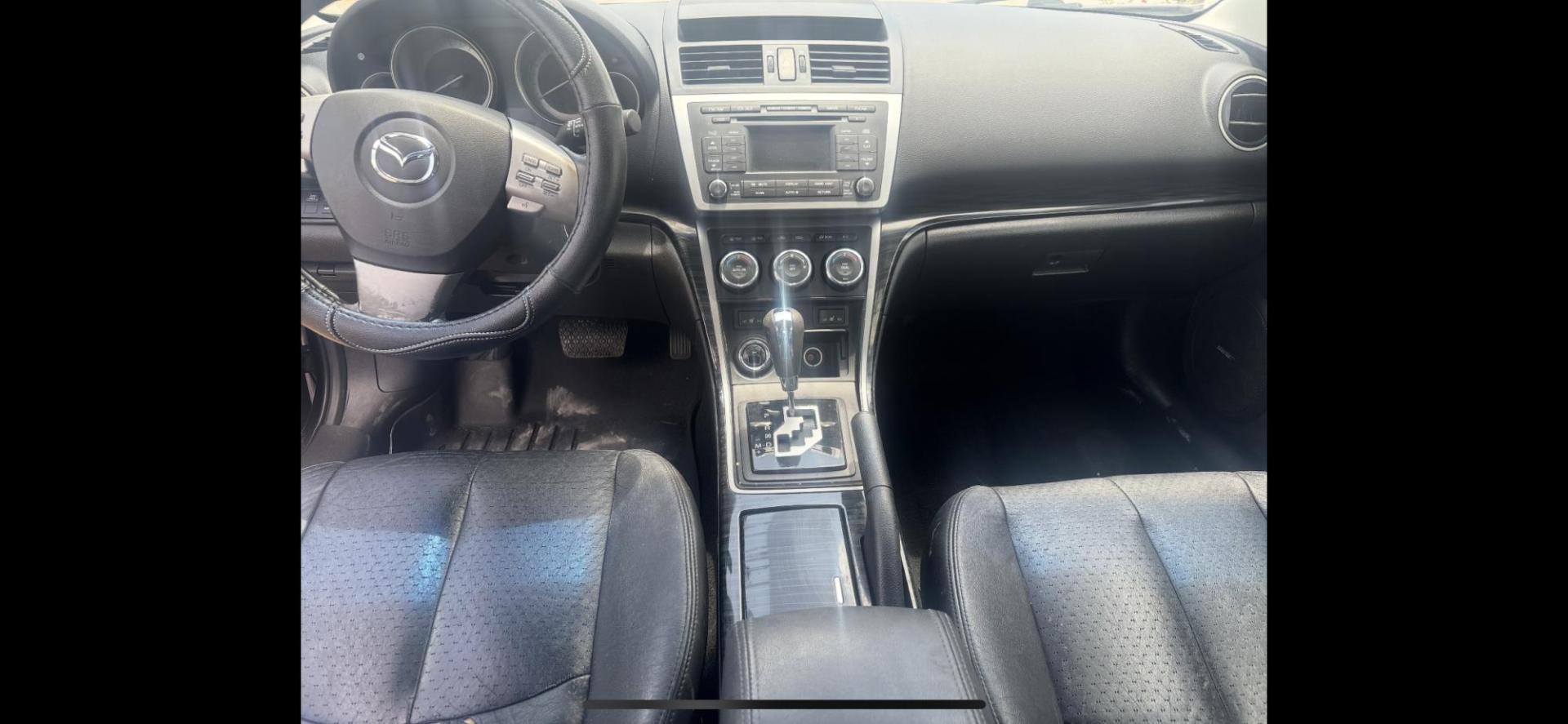 2010 Metallic Grape /black leather Mazda MAZDA6 s Grand Touring (1YVHZ8CB8A5) with an 3.7L V6 24V DOHC engine, 6-Speed Automatic transmission, located at 2425 Franklin Ave., Waco, TX, 76701, (254) 753-6661, 31.540359, -97.148682 - Photo#4