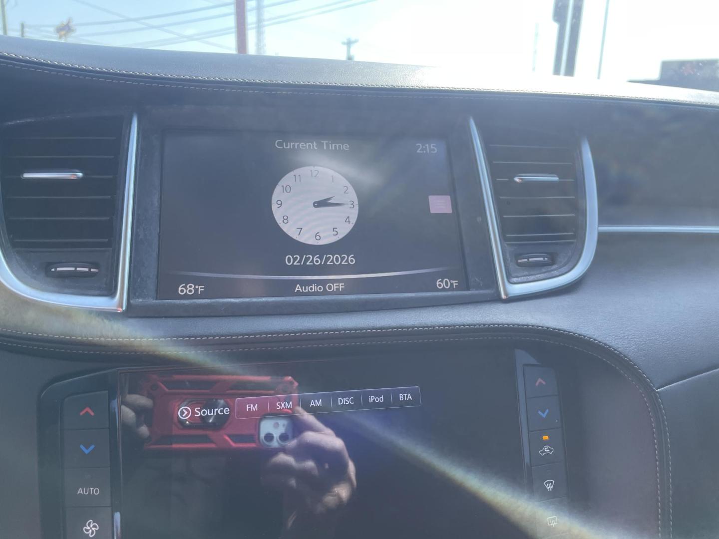 2019 GREY /BLACK LEATHER Infiniti QX50 PURE (3PCAJ5M15KF) with an 2.0L L4 DOHC 16V engine, CVT transmission, located at 2425 Franklin Ave., Waco, TX, 76701, (254) 753-6661, 31.540359, -97.148682 - Photo#5