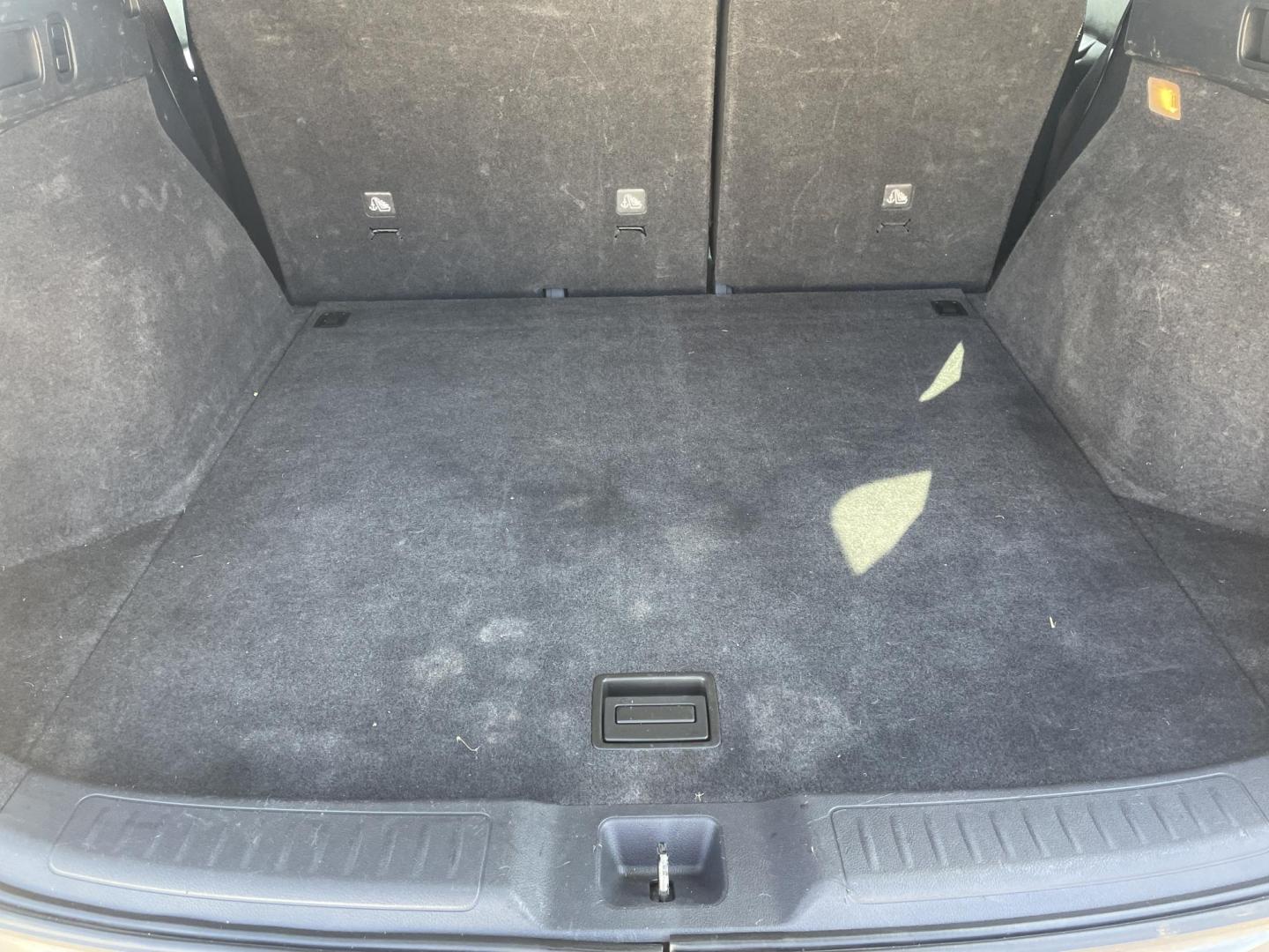 2019 GREY /BLACK LEATHER Infiniti QX50 PURE (3PCAJ5M15KF) with an 2.0L L4 DOHC 16V engine, CVT transmission, located at 2425 Franklin Ave., Waco, TX, 76701, (254) 753-6661, 31.540359, -97.148682 - Photo#10