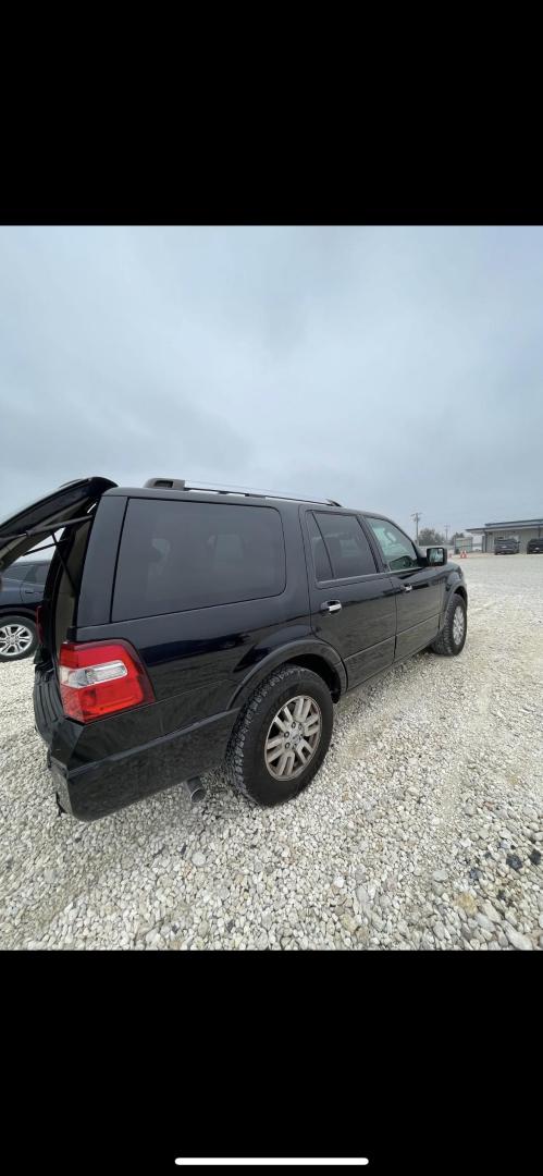 2014 BLACK Ford Expedition Limited 2WD (1FMJU1K53EE) with an 5.4L V8 SOHC 16V FFV engine, 6-Speed Automatic transmission, located at 2425 Franklin Ave., Waco, TX, 76701, (254) 753-6661, 31.540359, -97.148682 - Photo#0