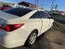 2011 White /Grey Hyundai Sonata GLS Auto (5NPEB4AC3BH) with an 2.4L L4 DOHC 16V engine, 5-Speed Automatic transmission, located at 2425 Franklin Ave., Waco, TX, 76701, (254) 753-6661, 31.540359, -97.148682 - Personally driven in from Austin area, cold AC, Heat works, good work car, paint and exterior not great, interior clean, nothing fancy but reliable. $2213.99 plus TTL= $2600 CASH ONLY out the door. No in house financing. - Photo#1