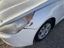 2011 White /Grey Hyundai Sonata GLS Auto (5NPEB4AC3BH) with an 2.4L L4 DOHC 16V engine, 5-Speed Automatic transmission, located at 2425 Franklin Ave., Waco, TX, 76701, (254) 753-6661, 31.540359, -97.148682 - Personally driven in from Austin area, cold AC, Heat works, good work car, paint and exterior not great, interior clean, nothing fancy but reliable. $2213.99 plus TTL= $2600 CASH ONLY out the door. No in house financing. - Photo#3