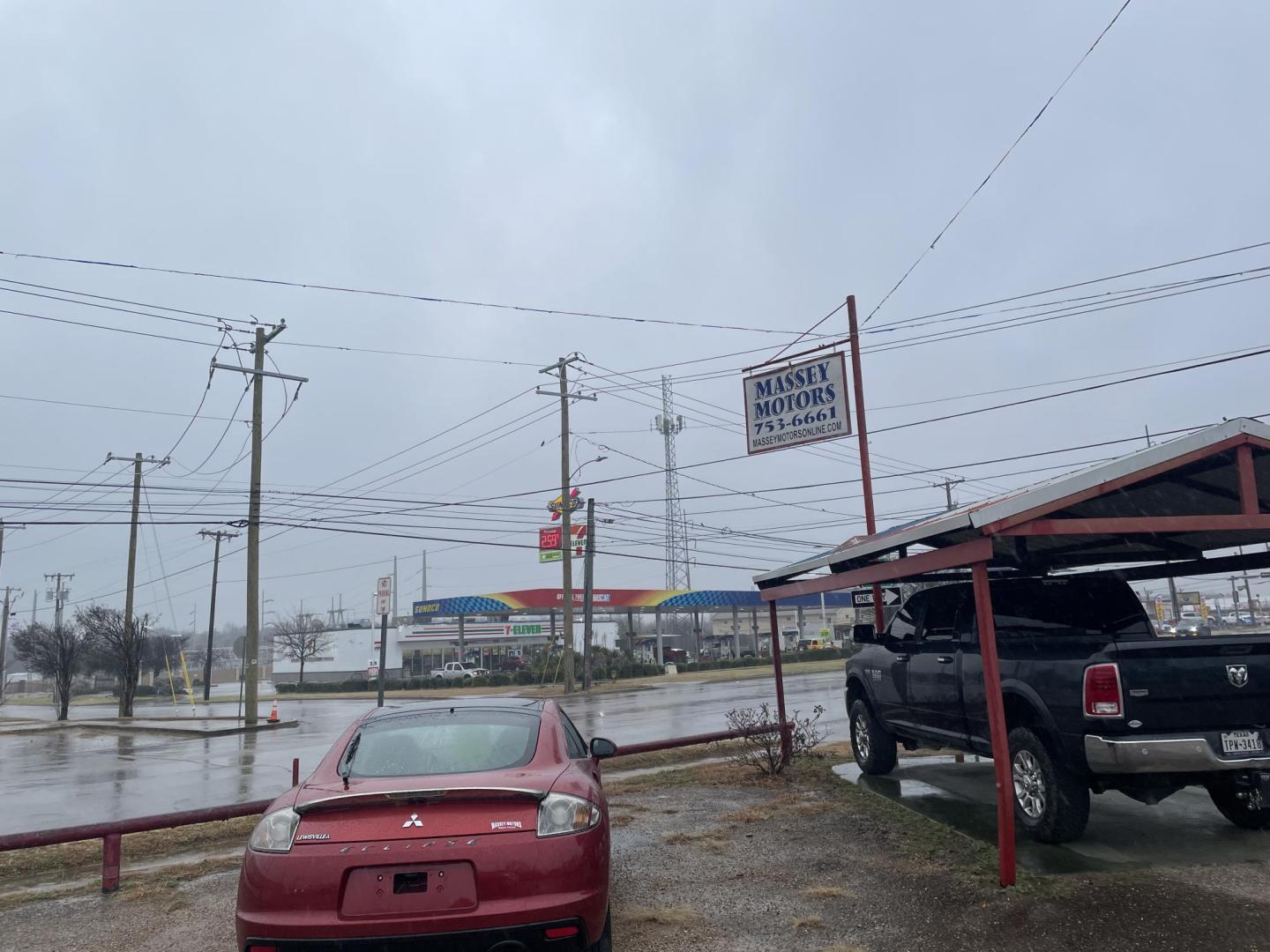 2016 BLACK /BLACK LEATHER RAM 2500 Laramie Crew Cab SWB 4WD (3C6UR5FJXGG) with an 6.4L V8 engine, 6A transmission, located at 2425 Franklin Ave., Waco, TX, 76701, (254) 753-6661, 31.540359, -97.148682 - VERY NICE 2016 Ram 4WD Laramie Crew Cab SWB with 226,254 miles, new motors at 120K so motor has 106K on it, Powerhouse 6.4 HEMI gas engine. Priced way below book - compare to others. Make appointment to check this one out. - Photo#7